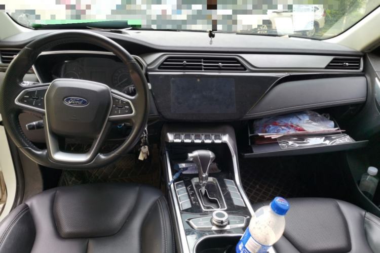 Used Ford Territory 2019 EcoBoost 145 CVT Platinum Edition China VI compliant Center Console