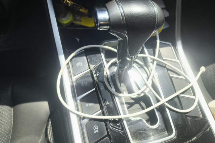 Used Ford Territory 2019 EcoBoost 145 CVT Platinum Edition China VI compliant Gear Lever