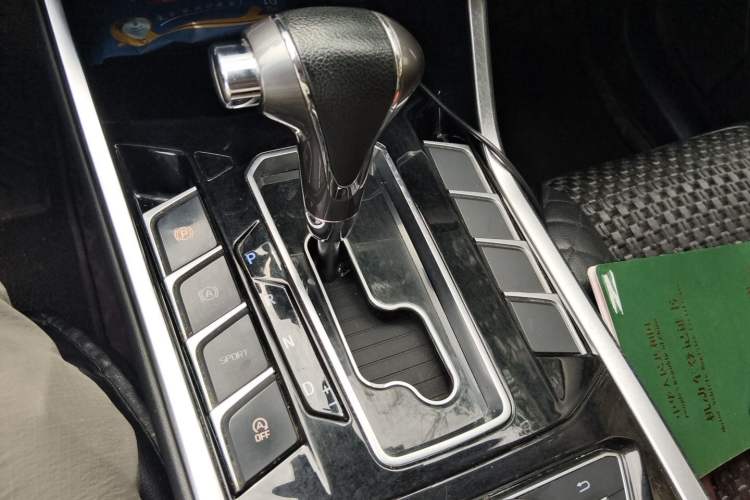 Used Ford Territory 2019 EcoBoost 145 CVT Platinum Edition China VI compliant Gear Lever
