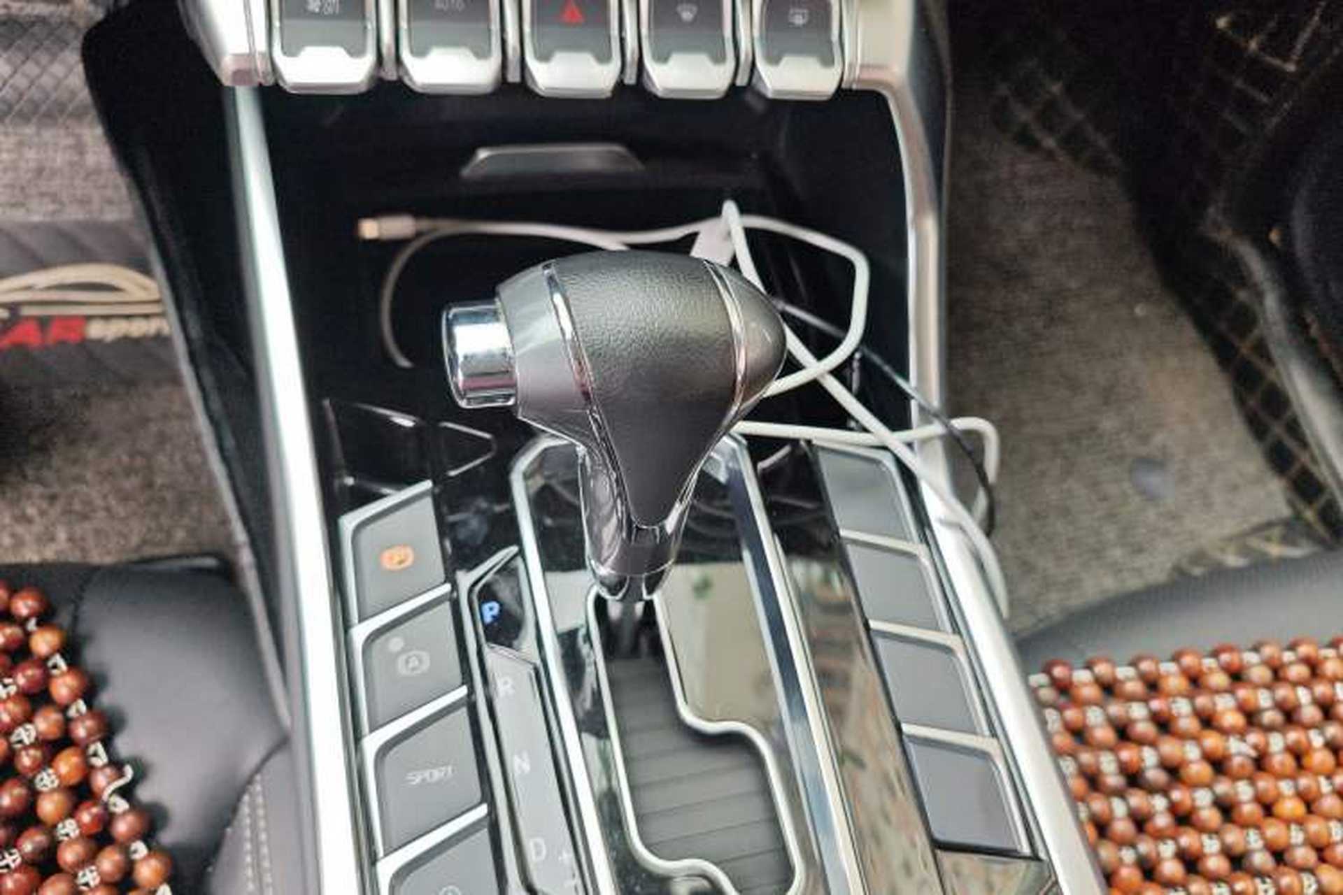 Used Ford Territory 2019 EcoBoost 145 CVT Platinum Edition China VI compliant Gear Lever