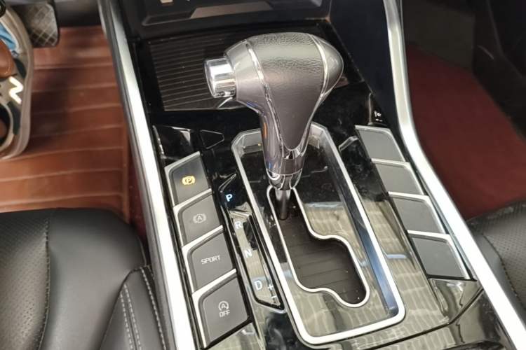 Used Ford Territory 2019 EcoBoost 145 CVT Platinum Edition China VI compliant Gear Lever