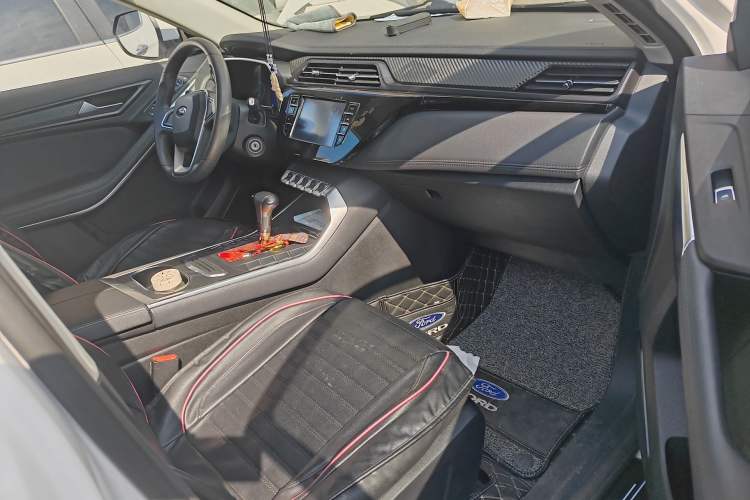 Used Ford Territory 2019 EcoBoost 145 CVT Elite Model China VI Standard Interior 4