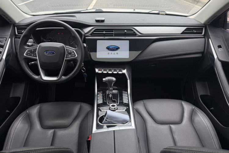 Used Ford Territory 2019 EcoBoost 145 CVT Platinum Edition China VI compliant Interior 9