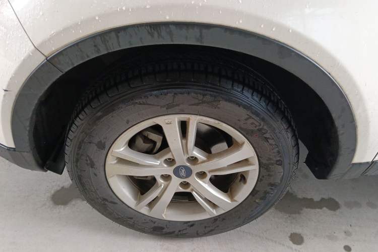 Used Ford Territory 2019 EcoBoost 145 CVT Elite Model China VI Standard Left Front Wheel Hub
