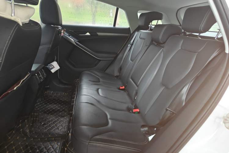 Used Ford Territory 2019 EcoBoost 145 CVT Platinum Edition China VI compliant Left Rear Seat