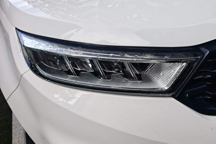 Used Ford Territory 2019 EcoBoost 145 CVT Platinum Edition China VI compliant Right Front Headlight