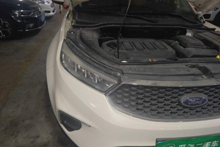 Used Ford Territory 2019 EcoBoost 145 CVT Platinum Edition China VI compliant Right Front Headlight