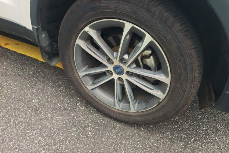 Used Ford Territory 2019 EcoBoost 145 CVT Platinum Edition China VI compliant Right Front Wheel Hub