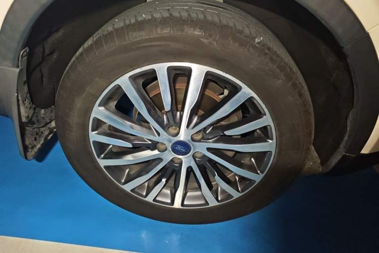 Used Ford Territory 2019 EcoBoost 145 CVT Prestige Model China VI Standard Right Front Wheel Hub