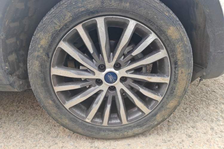 Used Ford Territory 2019 EcoBoost 145 CVT Prestige Model China VI Standard Right Front Wheel Hub