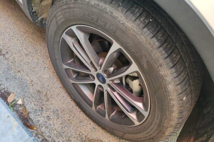 Used Ford Territory 2019 EcoBoost 145 CVT Platinum Edition China VI compliant Right Front Wheel Hub