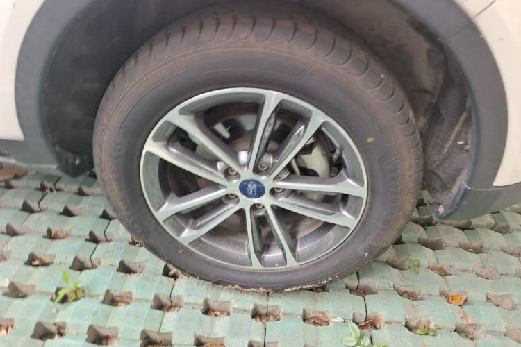 Used Ford Territory 2019 EcoBoost 145 CVT Platinum Edition China V Standard Right Front Wheel Hub