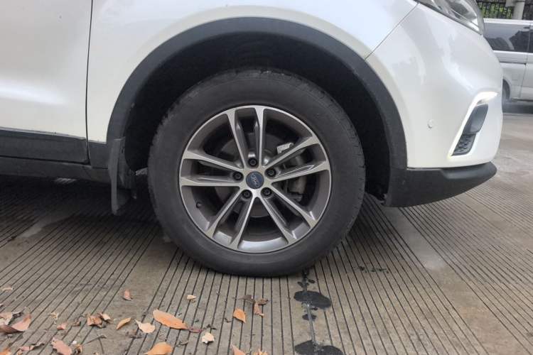 Used Ford Territory 2019 EcoBoost 145 CVT Elite Model China VI Standard Right Front Wheel Hub