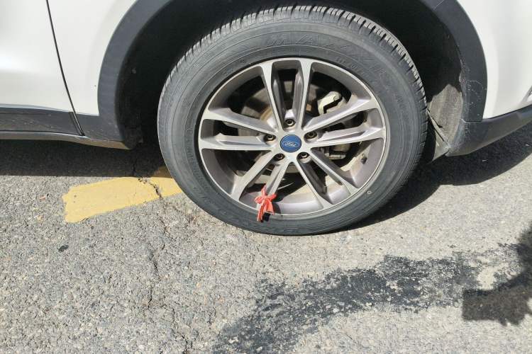 Used Ford Territory 2019 EcoBoost 145 CVT Platinum Edition China VI compliant Right Front Wheel Hub