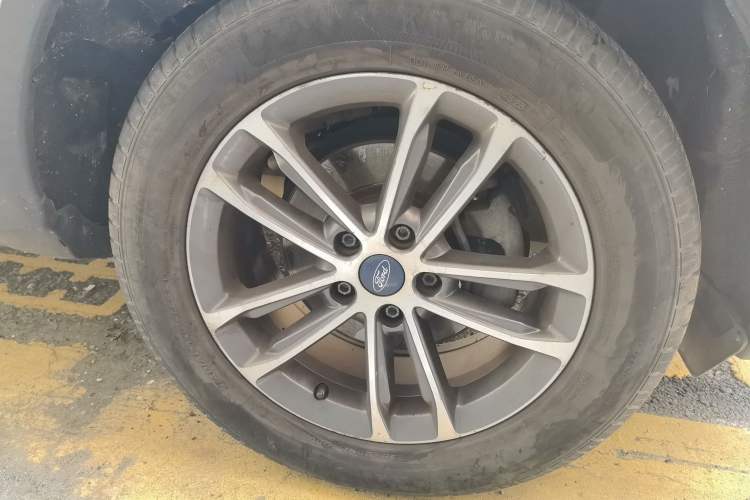 Used Ford Territory 2019 EcoBoost 145 CVT Platinum Edition China VI compliant Right Front Wheel Hub