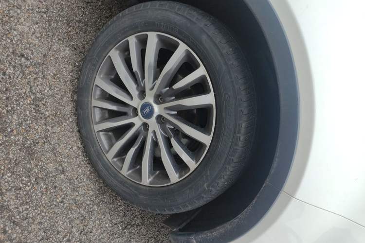 Used Ford Territory 2019 EcoBoost 145 CVT Prestige Model China V Standard Right Front Wheel Hub