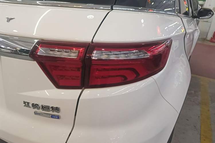 Used Ford Territory 2019 EcoBoost 145 CVT Platinum Edition China VI compliant Right Rear Taillight