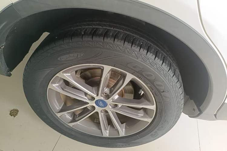 Used Ford Territory 2019 EcoBoost 145 CVT Platinum Edition China VI compliant Right Rear Wheel Hub