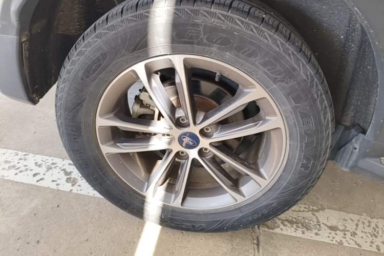 Used Ford Territory 2019 EcoBoost 145 CVT Platinum Edition China VI compliant Right Rear Wheel Hub