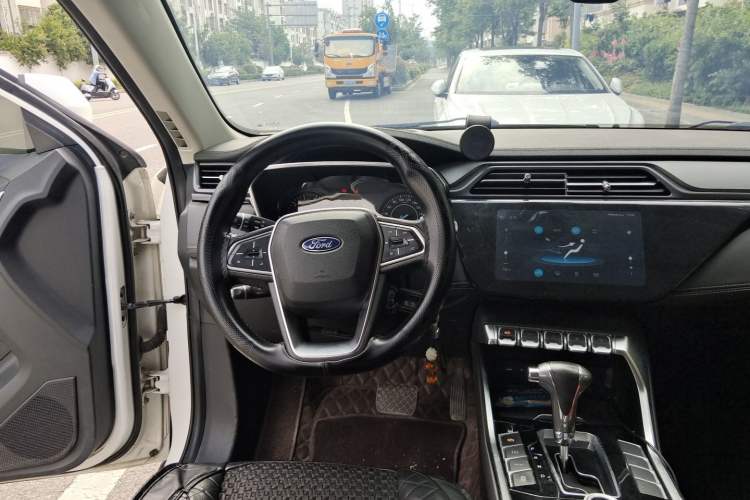 Used Ford Territory 2019 EcoBoost 145 CVT Platinum Edition China VI compliant Steering Wheel