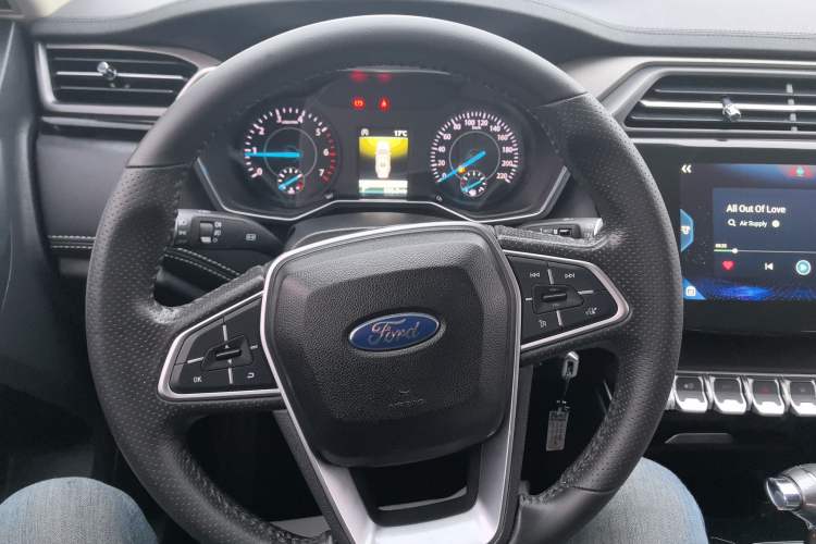 Used Ford Territory 2019 EcoBoost 145 CVT Platinum Edition China VI compliant Steering Wheel
