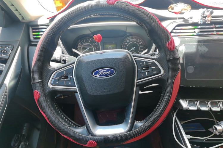 Used Ford Territory 2019 EcoBoost 145 CVT Platinum Edition China VI compliant Steering Wheel