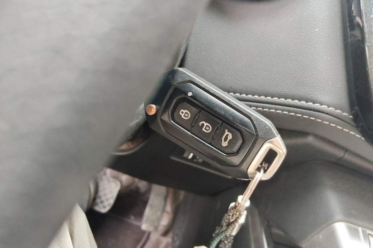 Used Ford Territory 2019 EcoBoost 145 CVT Platinum Edition China VI compliant Vehicle Key
