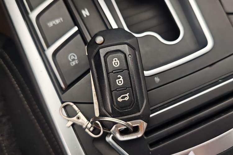 Used Ford Territory 2019 EcoBoost 145 CVT Elite Model China VI Standard Vehicle Key