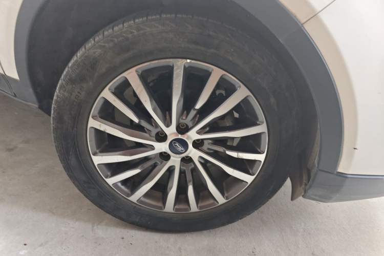 Used Ford Territory 2020 Lingjie S EcoBoost 145 CVT Zunling Edition Right Front Wheel Hub
