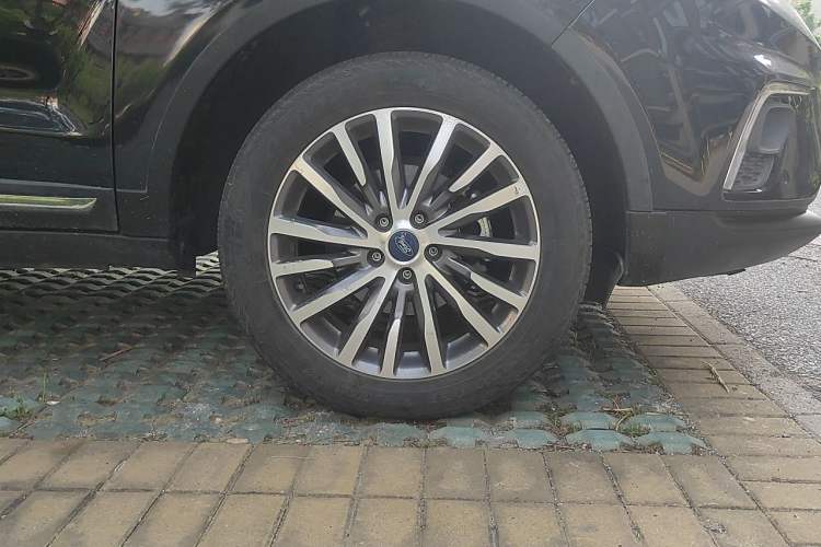 Used Ford Territory 2021 Lingjie S EcoBoost 145 CVT Smart Hybrid Model Right Front Wheel Hub