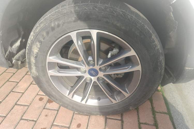 Used Ford Territory 2021 Lingjie S EcoBoost 145 CVT ZhiLing Edition Right Front Wheel Hub