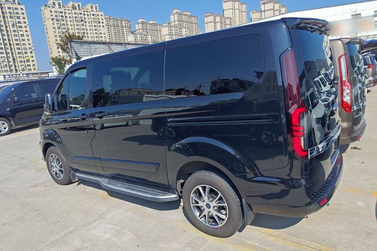Used Ford Tourneo Custom 2023 2.0T Automatic Comfort Edition Exterior 5