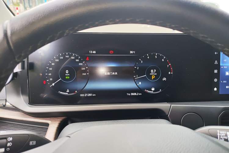 Used Ford Tourneo Custom 2023 2.0T Automatic Comfort Edition Instrument Cluster