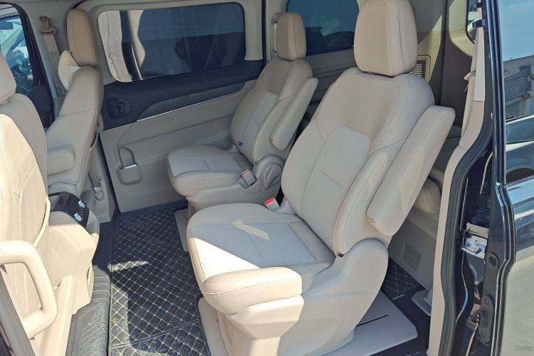 Used Ford Tourneo Custom 2023 2.0T Automatic Comfort Edition Interior 2