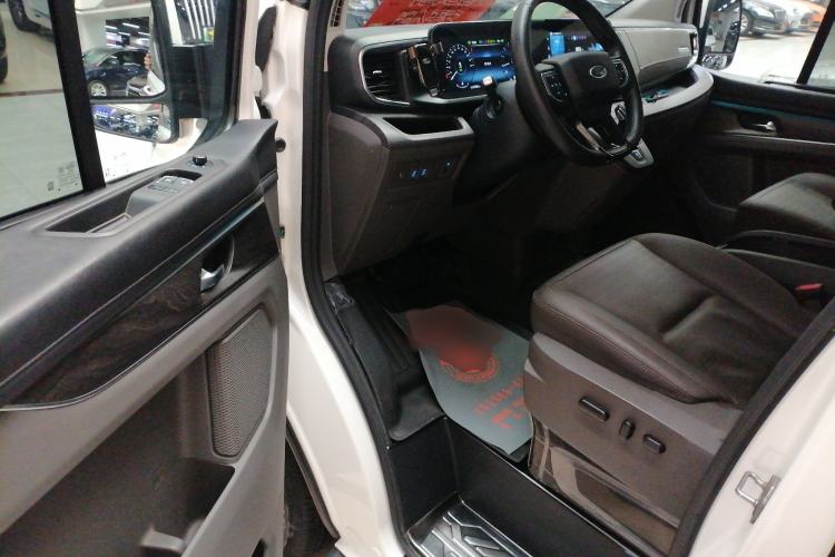 Used Ford Tourneo Custom 2023 2.0T Automatic Prestige Edition Driver Seat