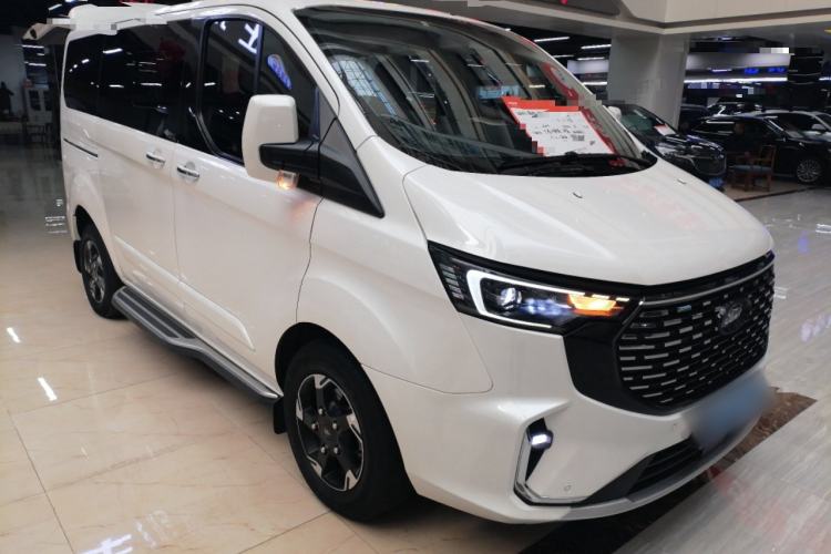 Used Ford Tourneo Custom 2023 2.0T Automatic Prestige Edition Front Right 45 Deg