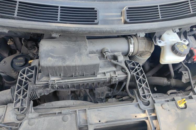 Used Ford Tourneo Custom 2016 2.0T Manual Elite Version Engine Bay