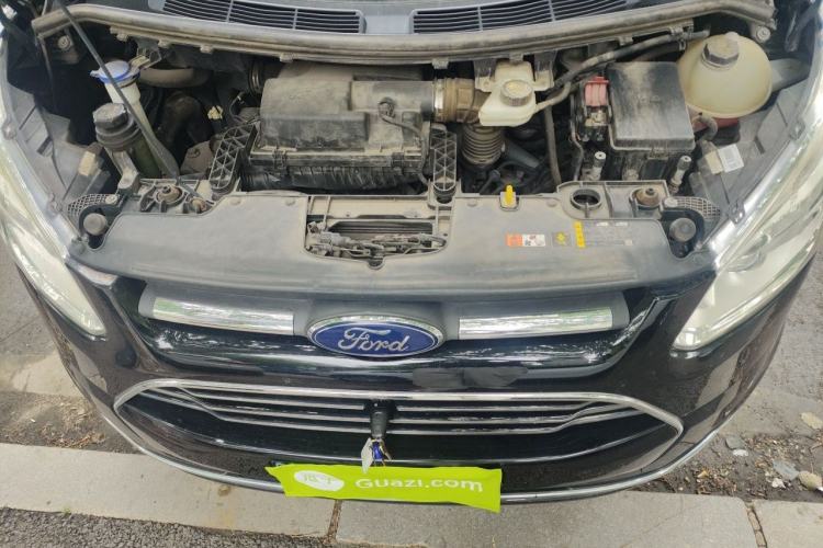 Used Ford Tourneo Custom 2016 2.0T Manual Elite Edition Engine Bay
