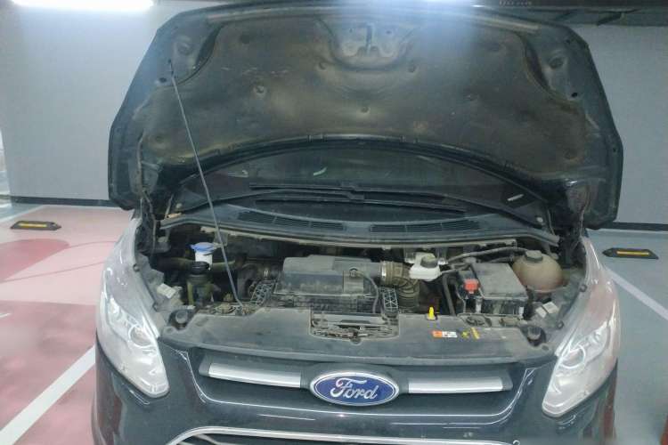 Used Ford Tourneo Custom 2016 2.0T Manual Elite Version Engine Bay