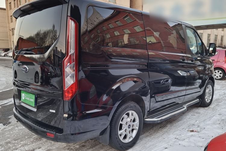 Used Ford Tourneo Custom 2016 2.0T Manual Elite Edition Exterior 8