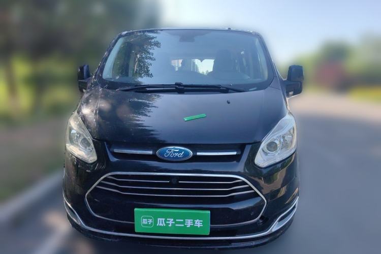 Used Ford Tourneo Custom 2016 2.0T Manual Elite Version Front
