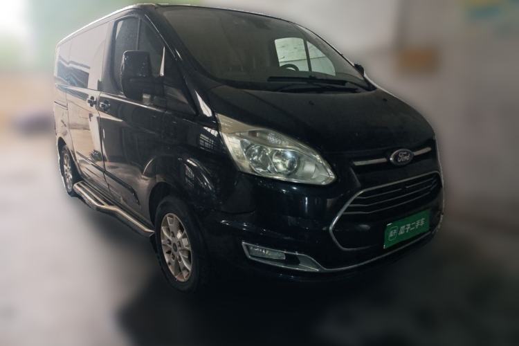 Used Ford Tourneo Custom 2016 2.0T Manual Elite Edition Front Right 45 Deg