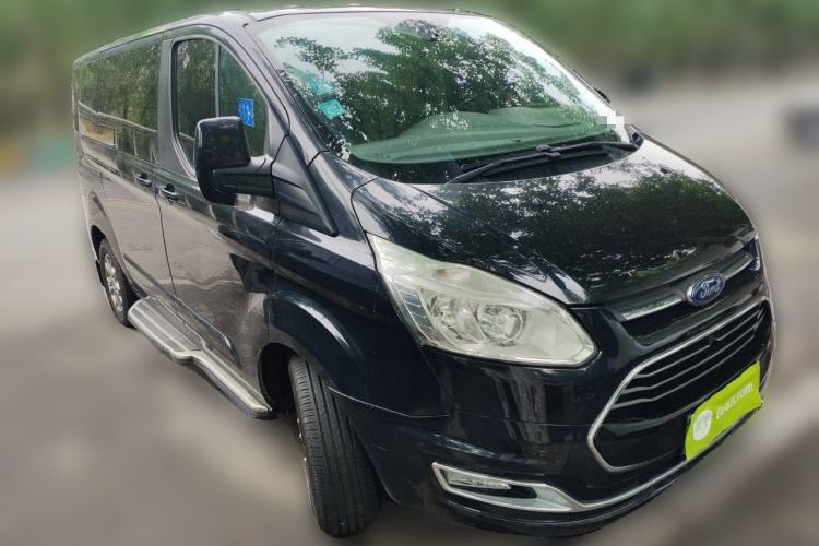 Used Ford Tourneo Custom 2016 2.0T Manual Elite Edition Front Right 45 Deg