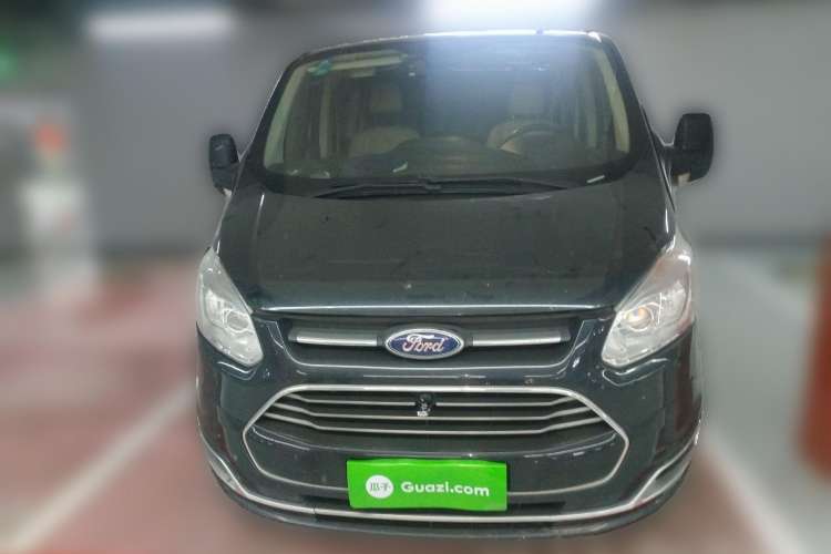Used Ford Tourneo Custom 2016 2.0T Manual Elite Version Front