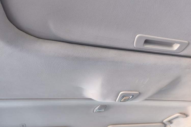 Used Ford Tourneo Custom 2016 2.0T Manual Elite Version Headliner