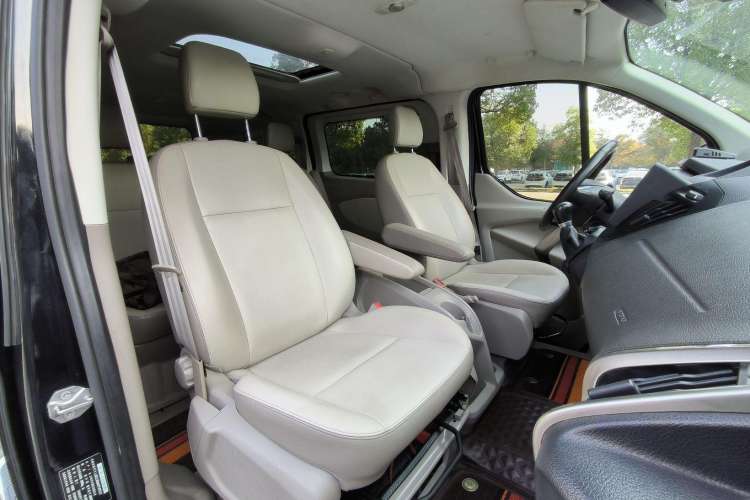 Used Ford Tourneo Custom 2016 2.0T Manual Elite Edition Interior 1