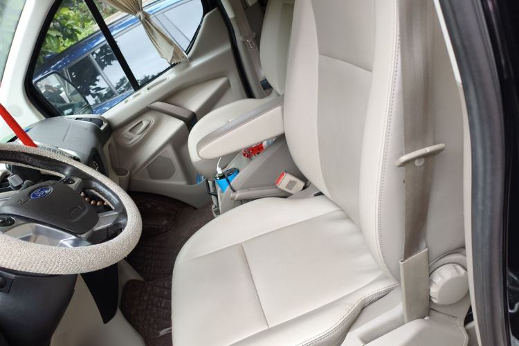 Used Ford Tourneo Custom 2016 2.0T Manual Elite Edition Left Front Seat