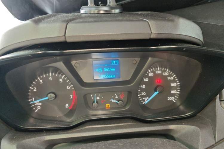 Used Ford Tourneo Custom 2016 2.0T Manual Elite Edition Odometer Close Up