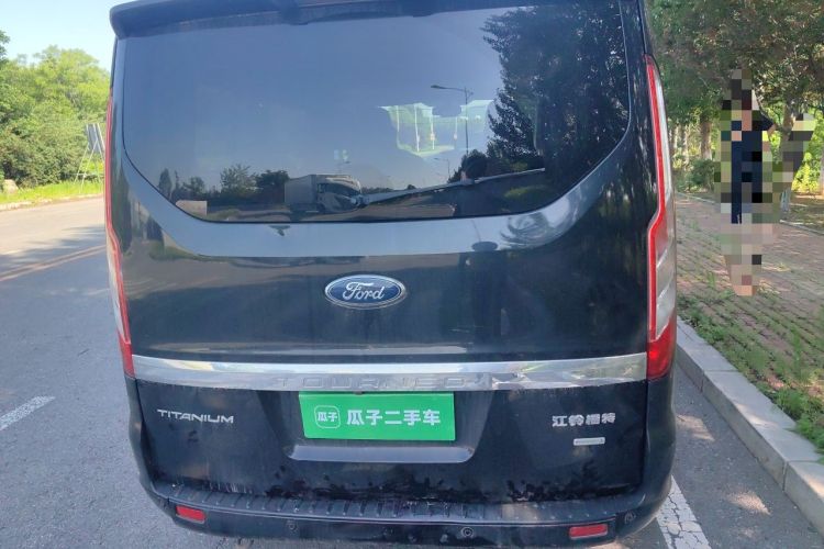Used Ford Tourneo Custom 2016 2.0T Manual Elite Version Rear