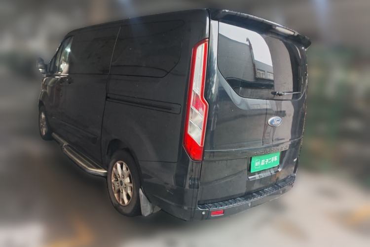 Used Ford Tourneo Custom 2016 2.0T Manual Elite Edition Rear Left 45 Deg